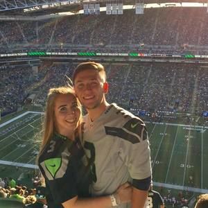 Meet your Posher, Ethan